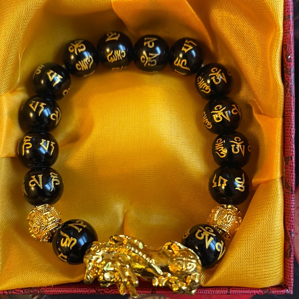 Feng Shui money/prosperity bracelet